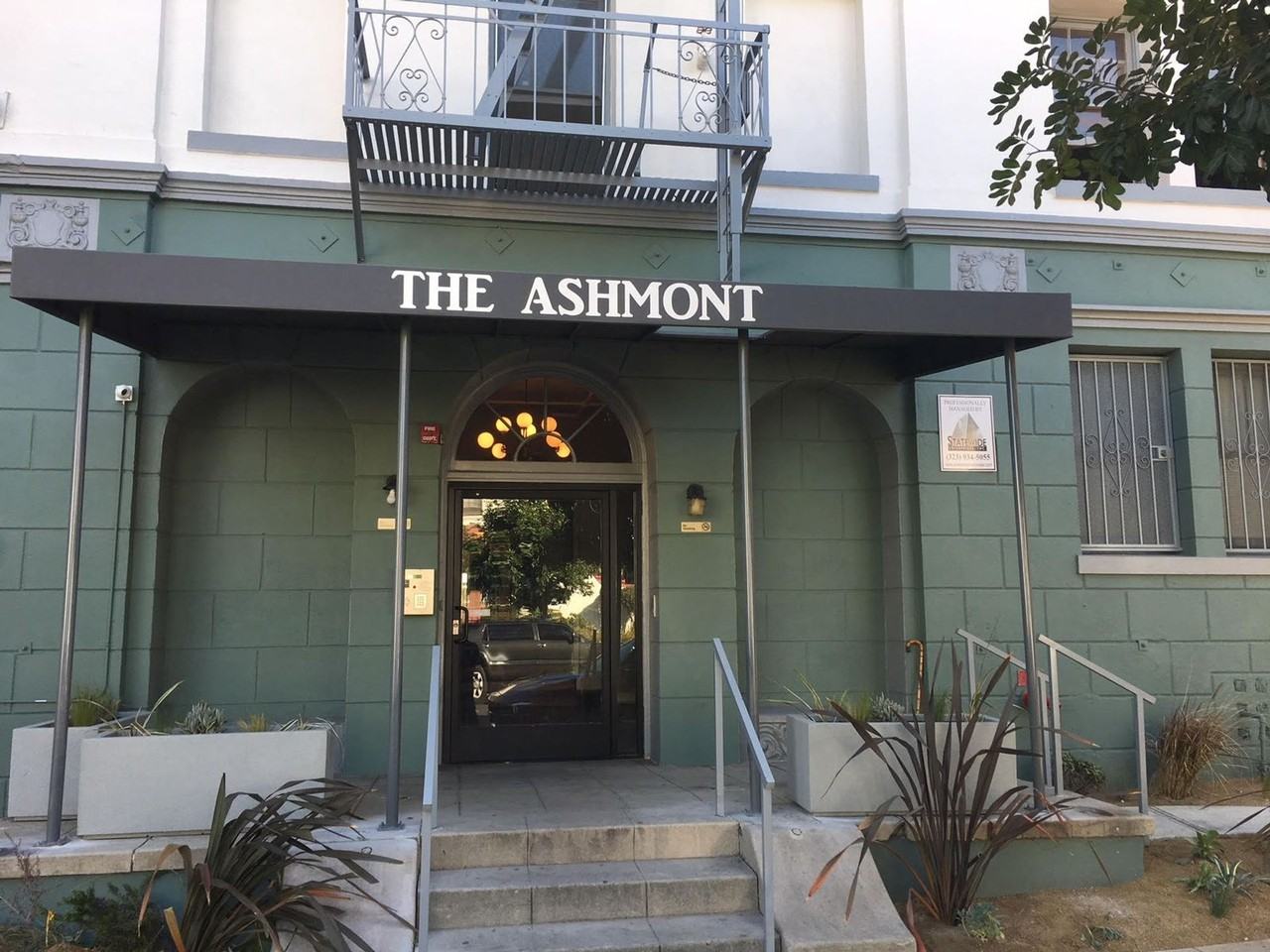 Ashmont Apartments...Art Deco Building...Newly Remodeled Apartments...CALL NOW! - Photo 2 of 4