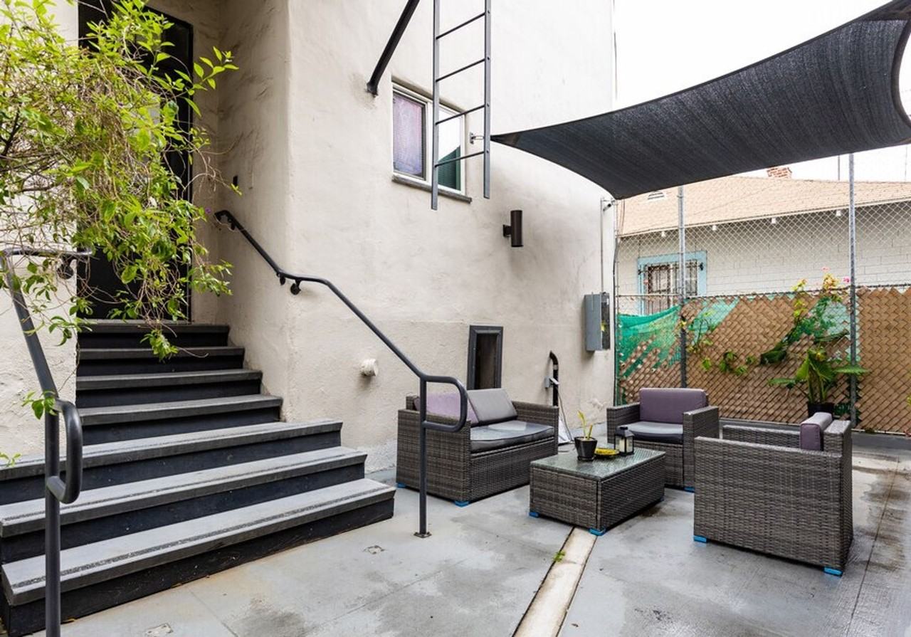 Alex Court Apartments - Photo 2 of 23