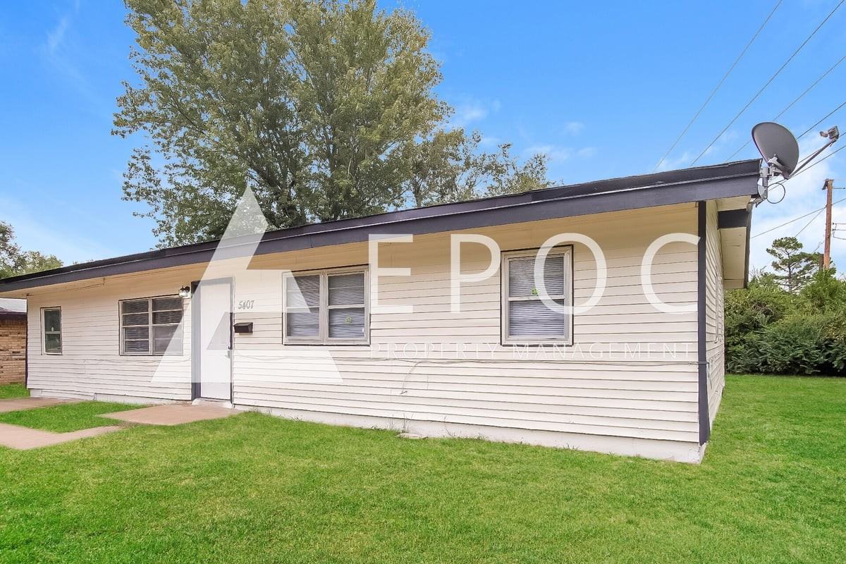 5407 N Johnstown Ave - Photo 2 of 15