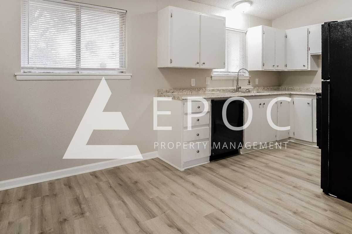 5407 N Johnstown Ave - Photo 3 of 15