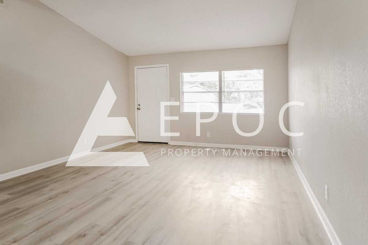 5407 N Johnstown Ave - Photo 6 of 15