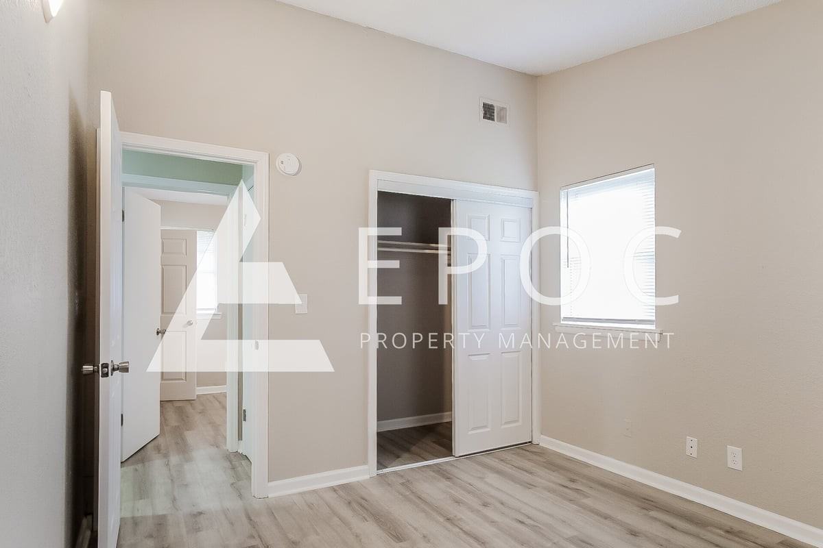 5407 N Johnstown Ave - Photo 7 of 15