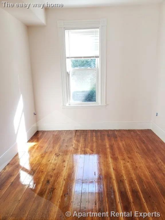 18 Marcella St - Photo 3 of 9