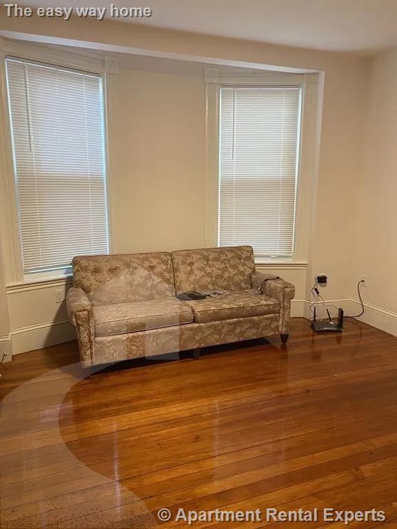 18 Marcella St - Photo 6 of 9