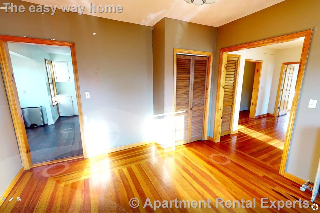 27 Princeton St #2 - Photo 5 of 21