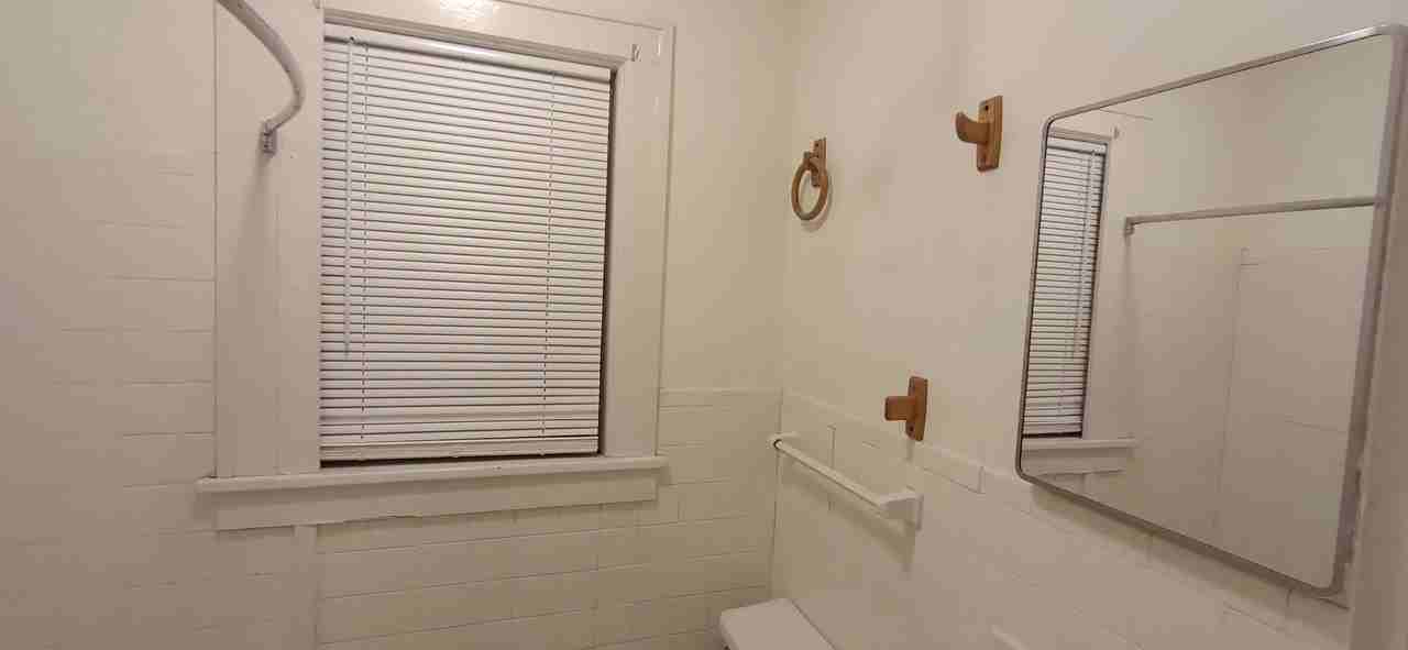 1912 7th Ave W #12 - Photo 3 of 6