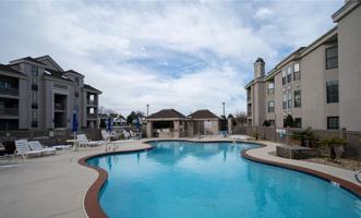 featured image of 423 Harbour Pt