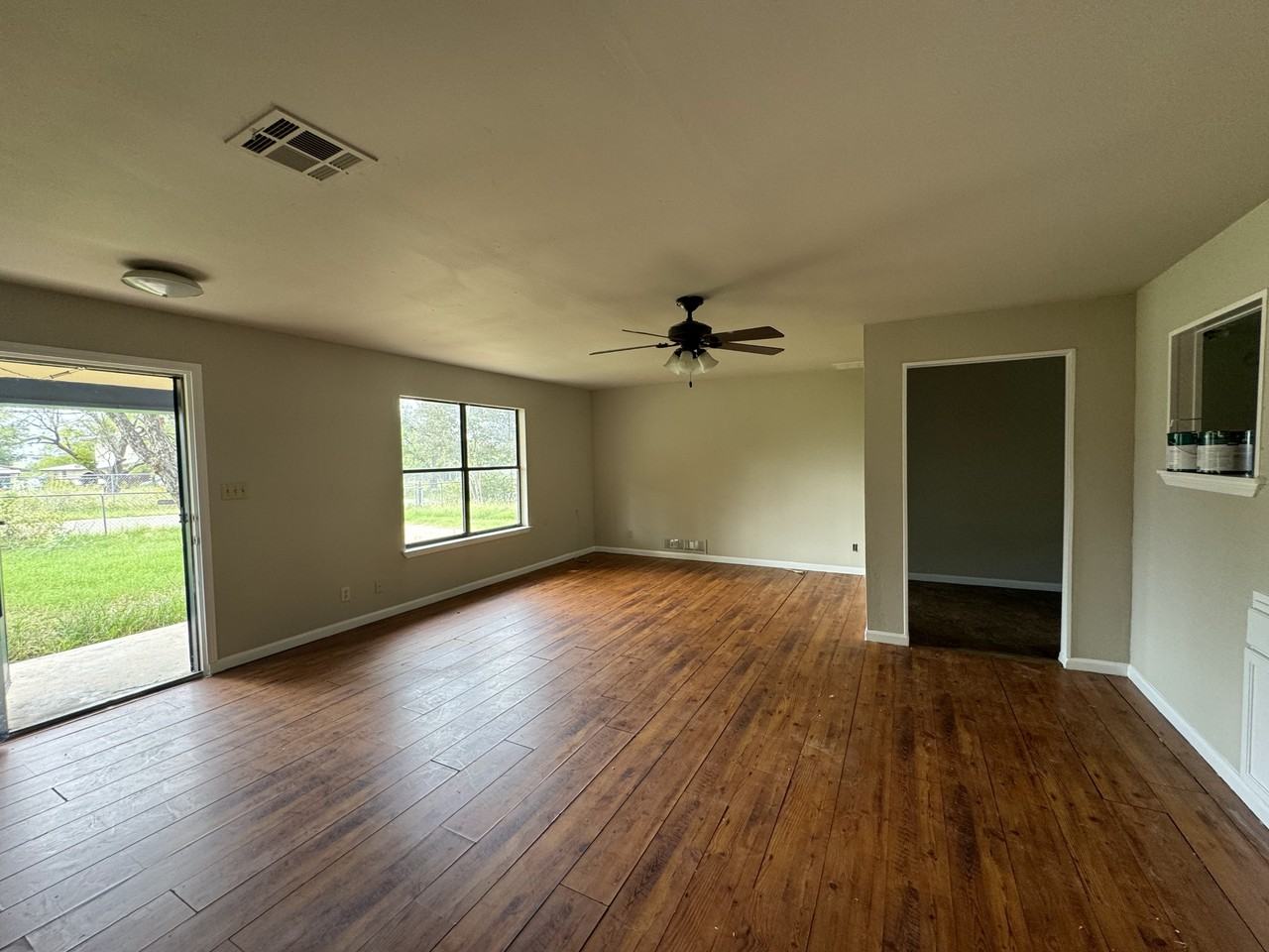 851 Aspen Ln - Photo 5 of 21