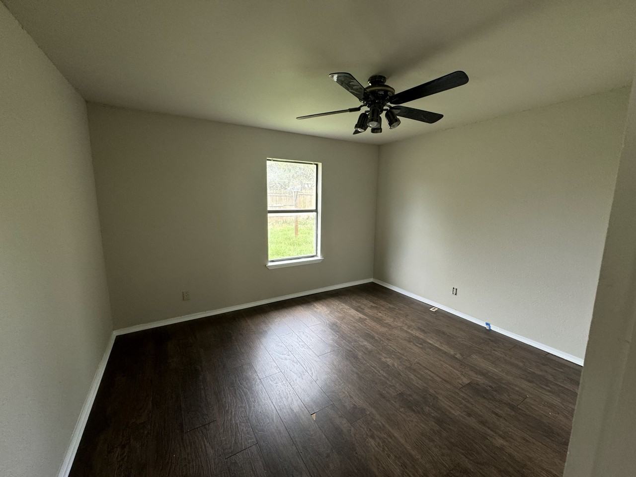 851 Aspen Ln - Photo 6 of 21