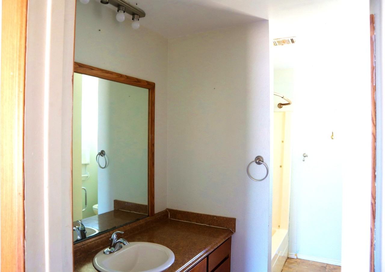 851 Aspen Ln - Photo 7 of 21