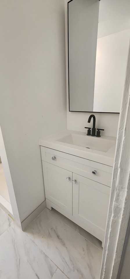 40 Piaget Ave #1 - Photo 4 of 6