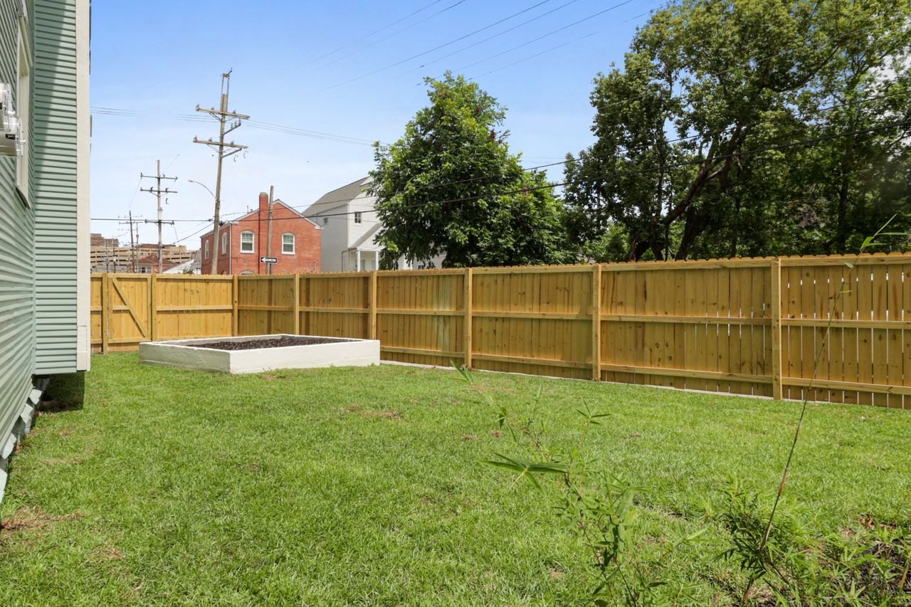 2700 Soniat St #2702 - Photo 4 of 17