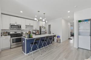 featured image of 4939 N Saint Louis Ave #3