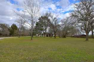 1417 Fm - Photo 1 of 1