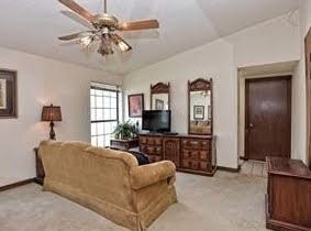 1417 Fm - Photo 4 of 10