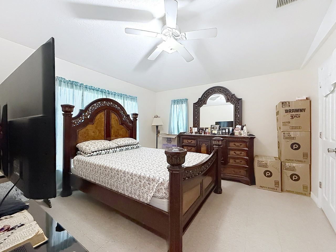 522 Imperial Pl - Photo 5 of 9