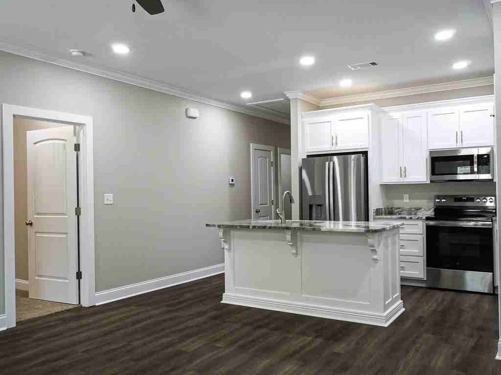 1364 Summer Cir - Photo 3 of 22