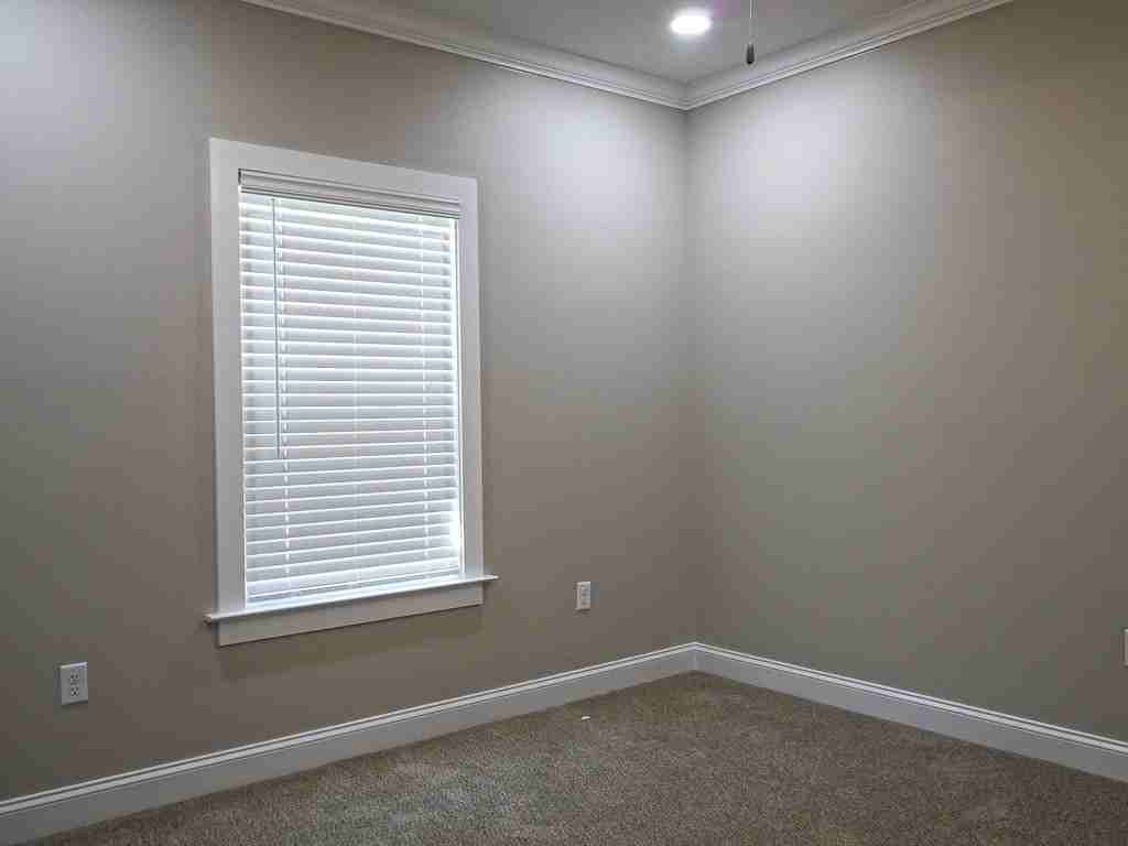 1364 Summer Cir - Photo 7 of 22