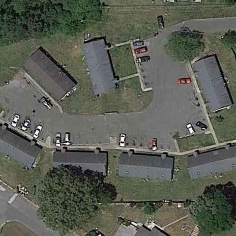 503 River Rd #503A - Photo 2 of 9