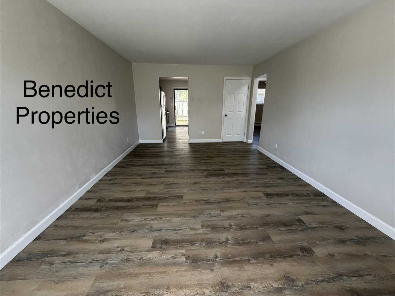 31 E Maple St #31 - Photo 2 of 13