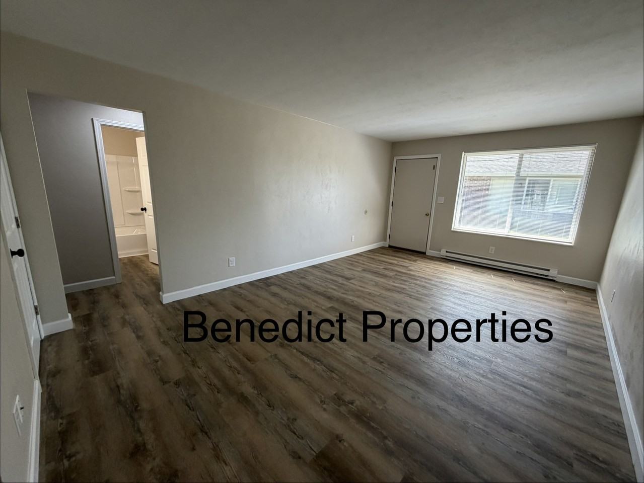 31 E Maple St #31 - Photo 4 of 13