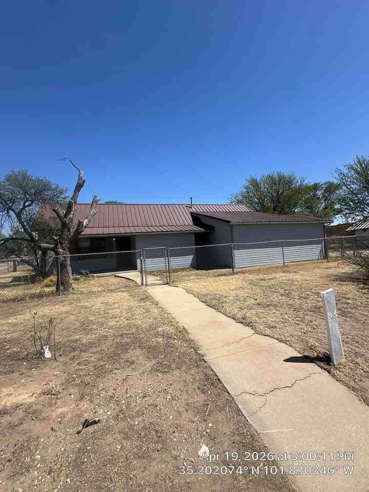 901 S Roberts St - Photo 7 of 18