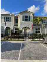 1879 Se 27th Ter #1879 - Photo 1 of 1