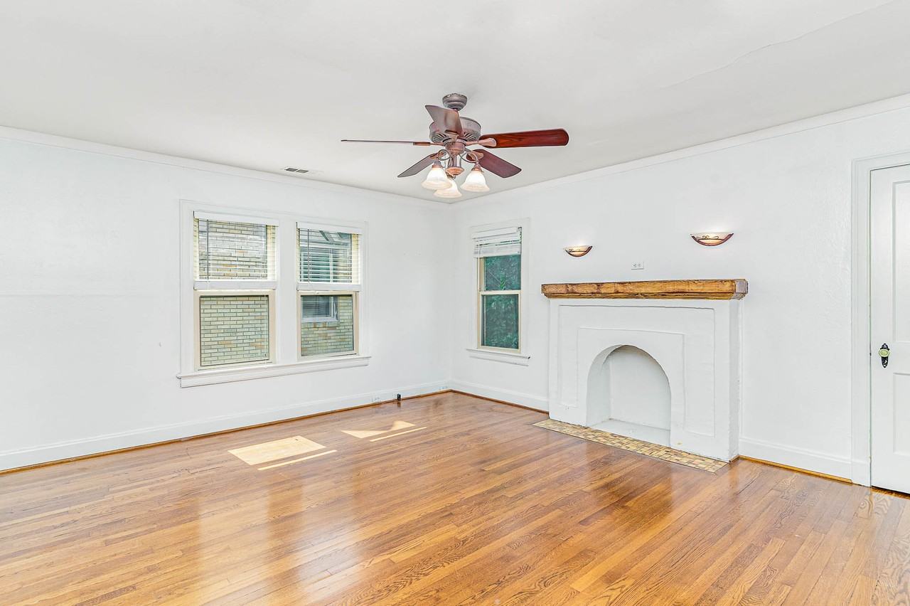 5926 La Vista Dr #5926-5 - Photo 2 of 22