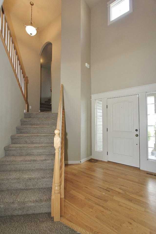 5256 W Mcmurtrey St - Photo 3 of 33