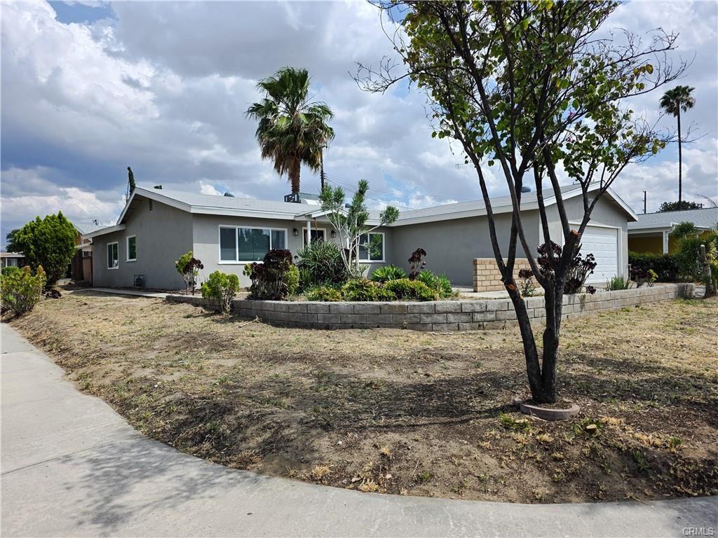 120 Doyle Ave - Photo 3 of 3