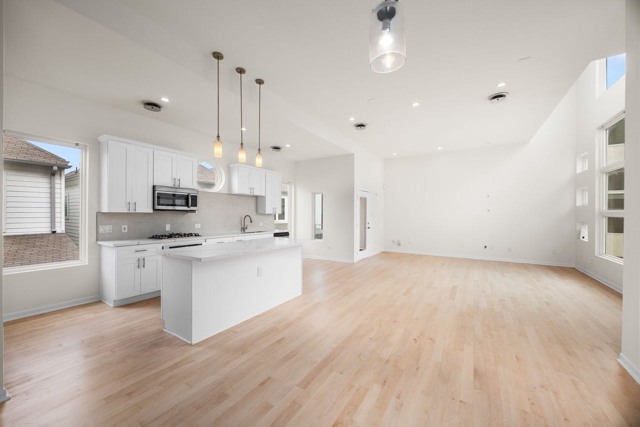 5632 Kiam St - Photo 3 of 29