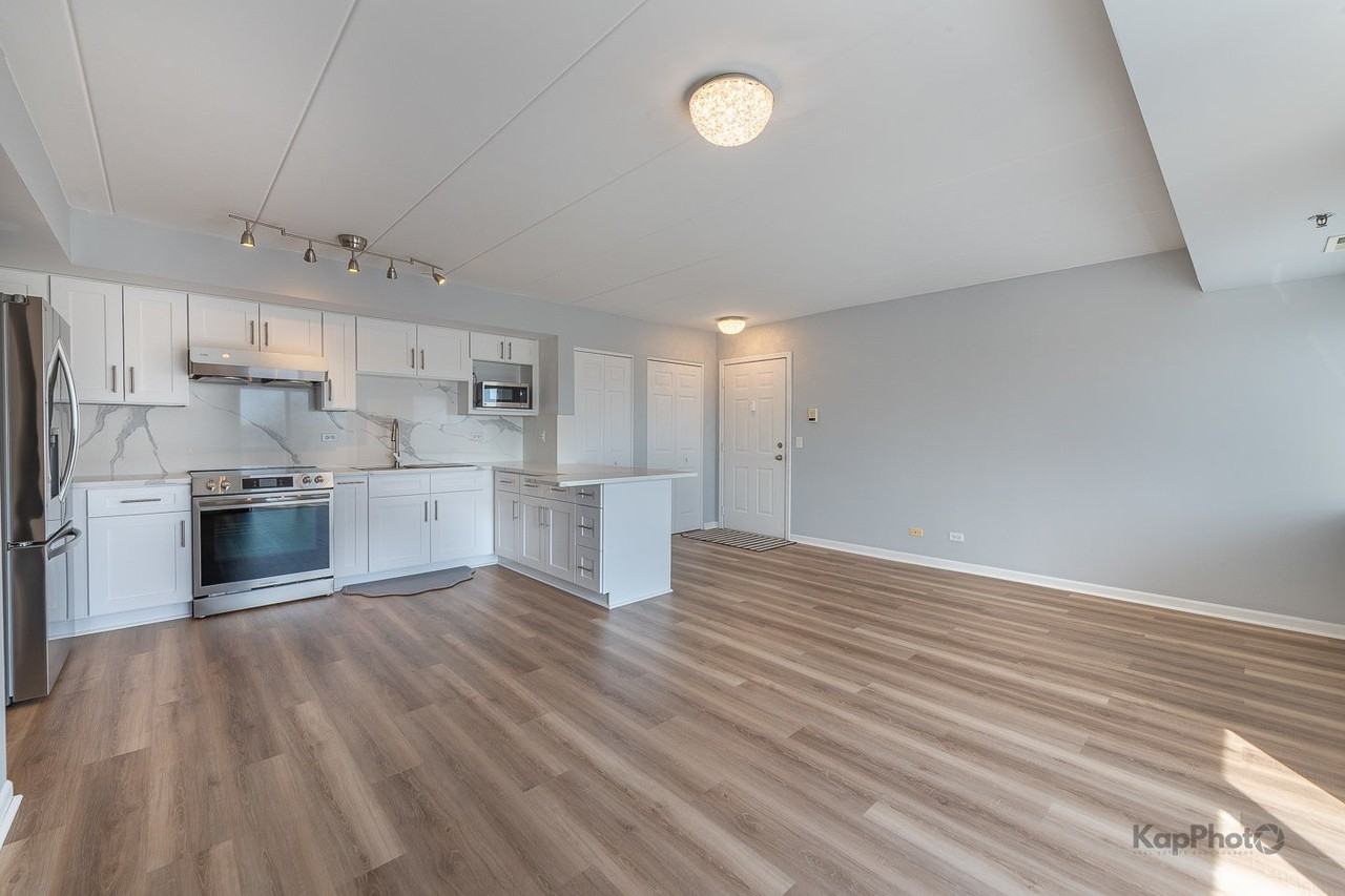 7316 40th St - Photo 4 of 28