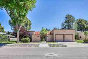 featured image of 4945 Vista Grande Cir