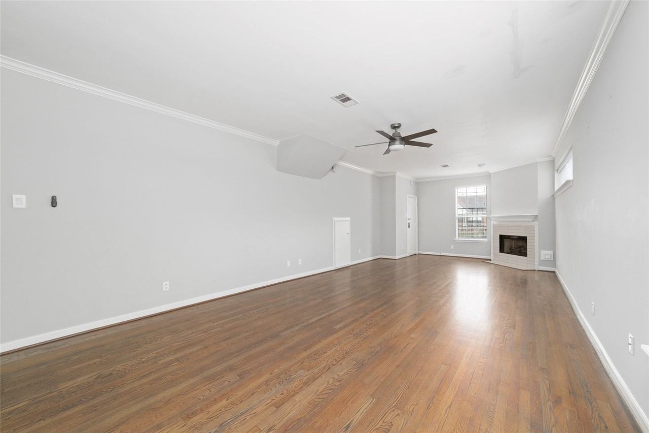 1516 Park St - Photo 5 of 20