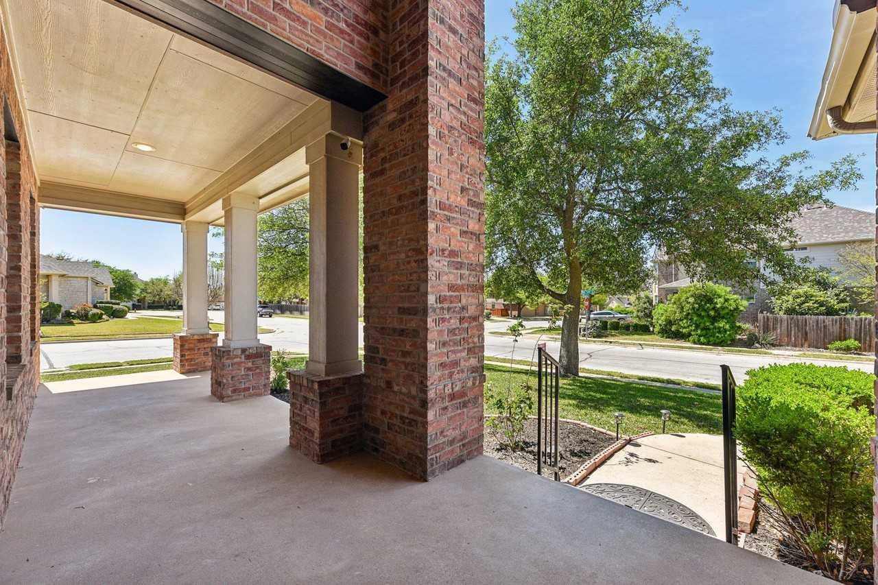 1516 Skip Tyler Dr - Photo 4 of 38