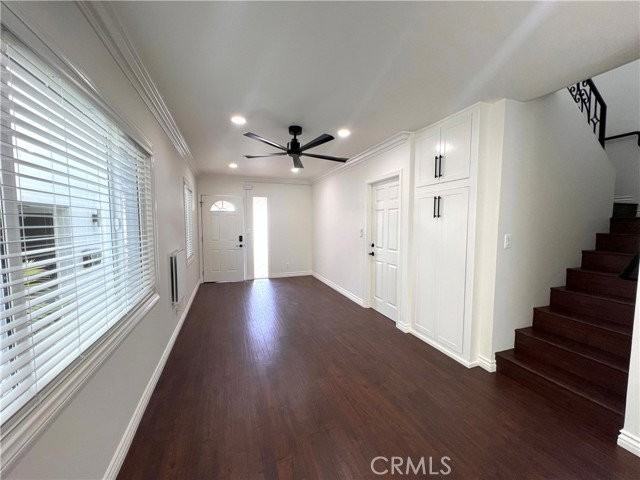 1218 19th St - Photo 2 of 8