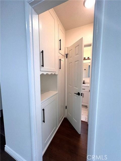 1218 19th St - Photo 4 of 8