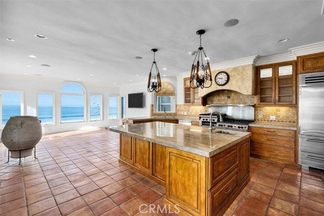 1500 The Strand - Photo 7 of 8