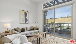 130 S Sepulveda Blvd #305 - Photo 2 of 8