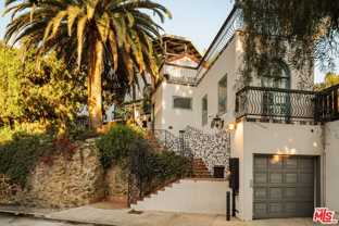 2002 N Las Palmas Ave - Photo 1 of 1