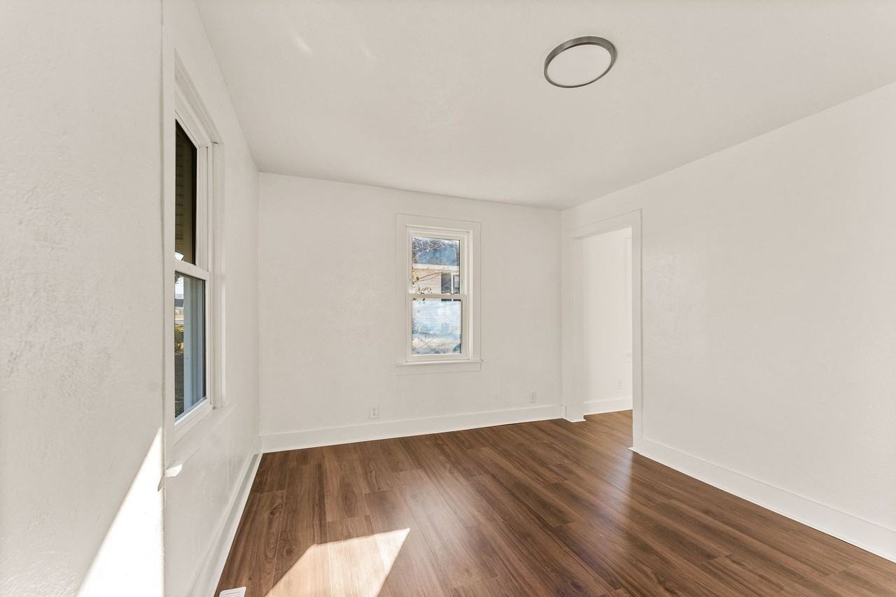 1311 N Fremont Ave - Photo 5 of 18