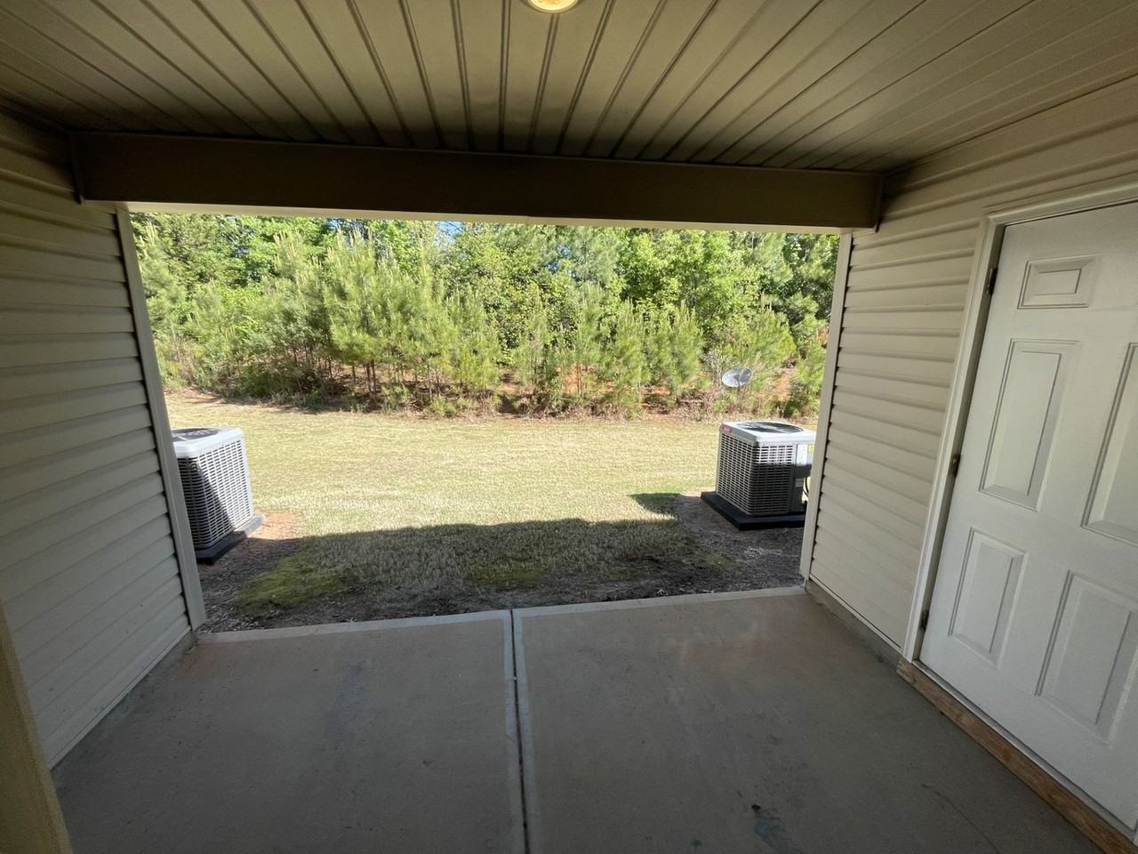 2062 Wiggins Village Dr - Photo 4 of 19