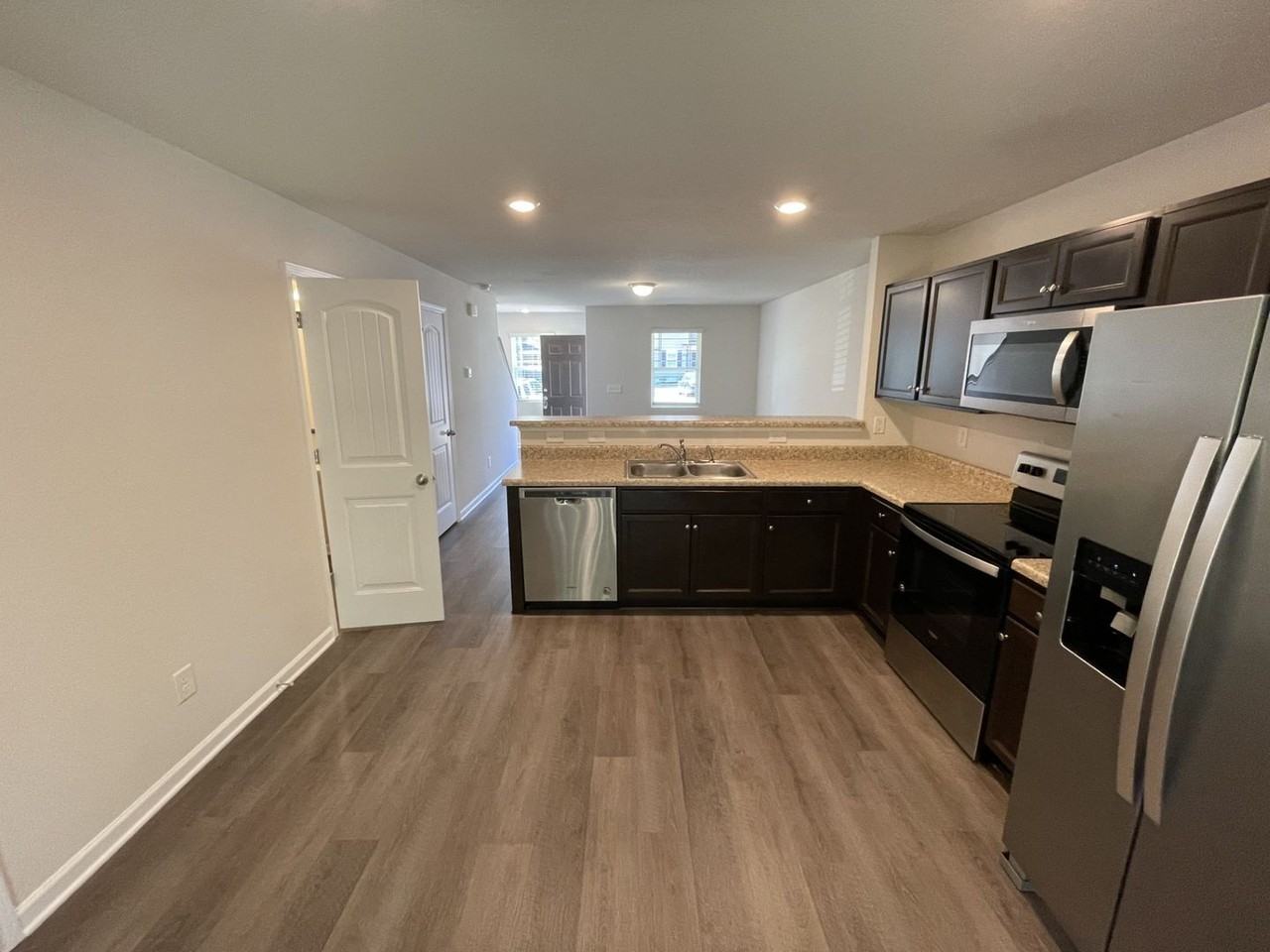 2062 Wiggins Village Dr - Photo 7 of 19