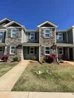 featured image of 1028 Peony Ln