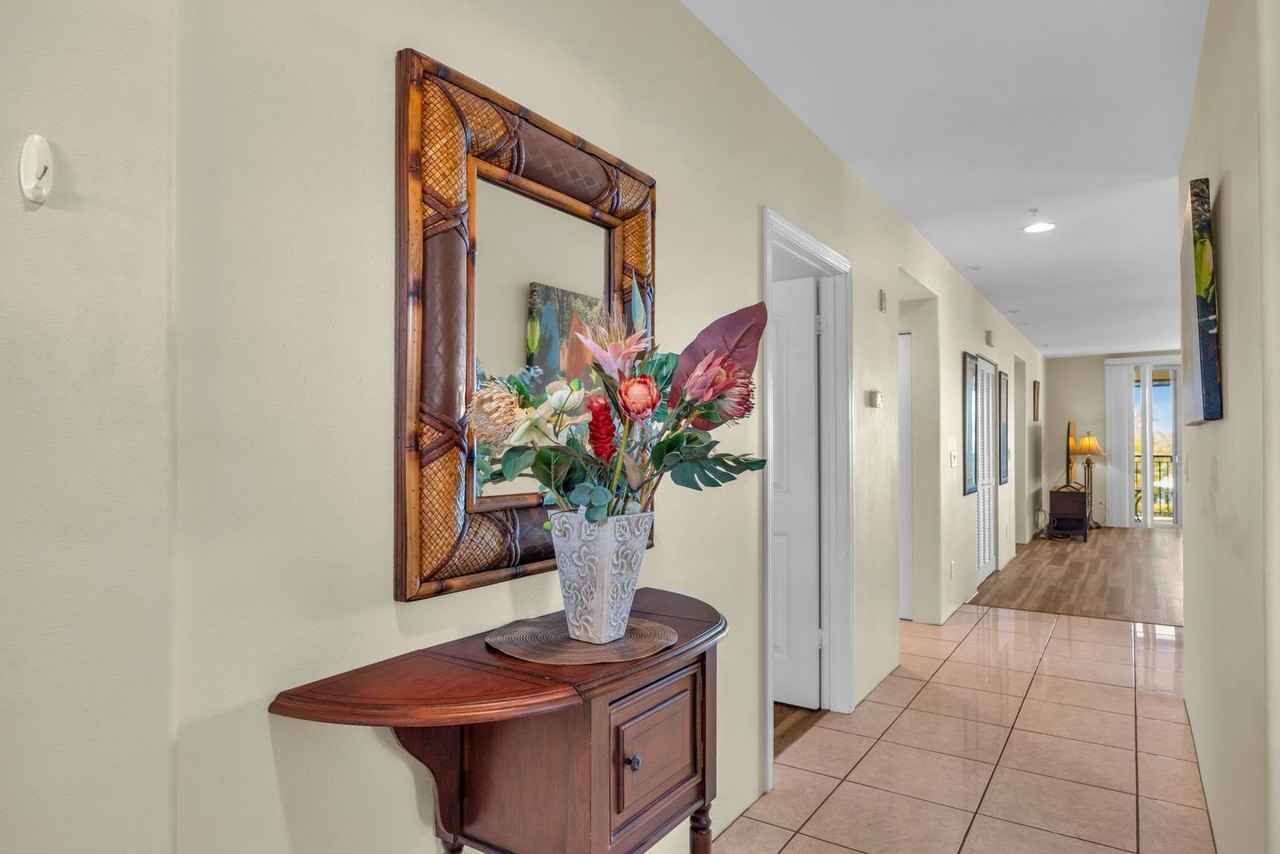 1400 Limahana Cir - Photo 4 of 34