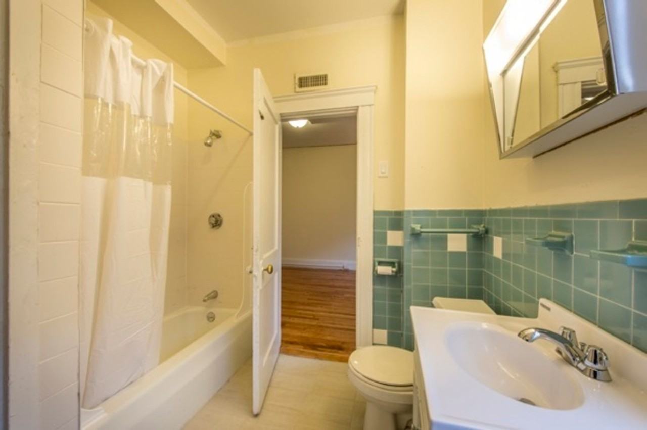 18 Hamilton Rd - Photo 3 of 22