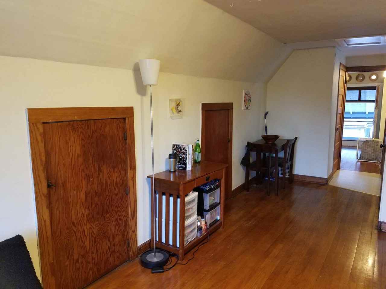 1259 Spaight St - Photo 2 of 12