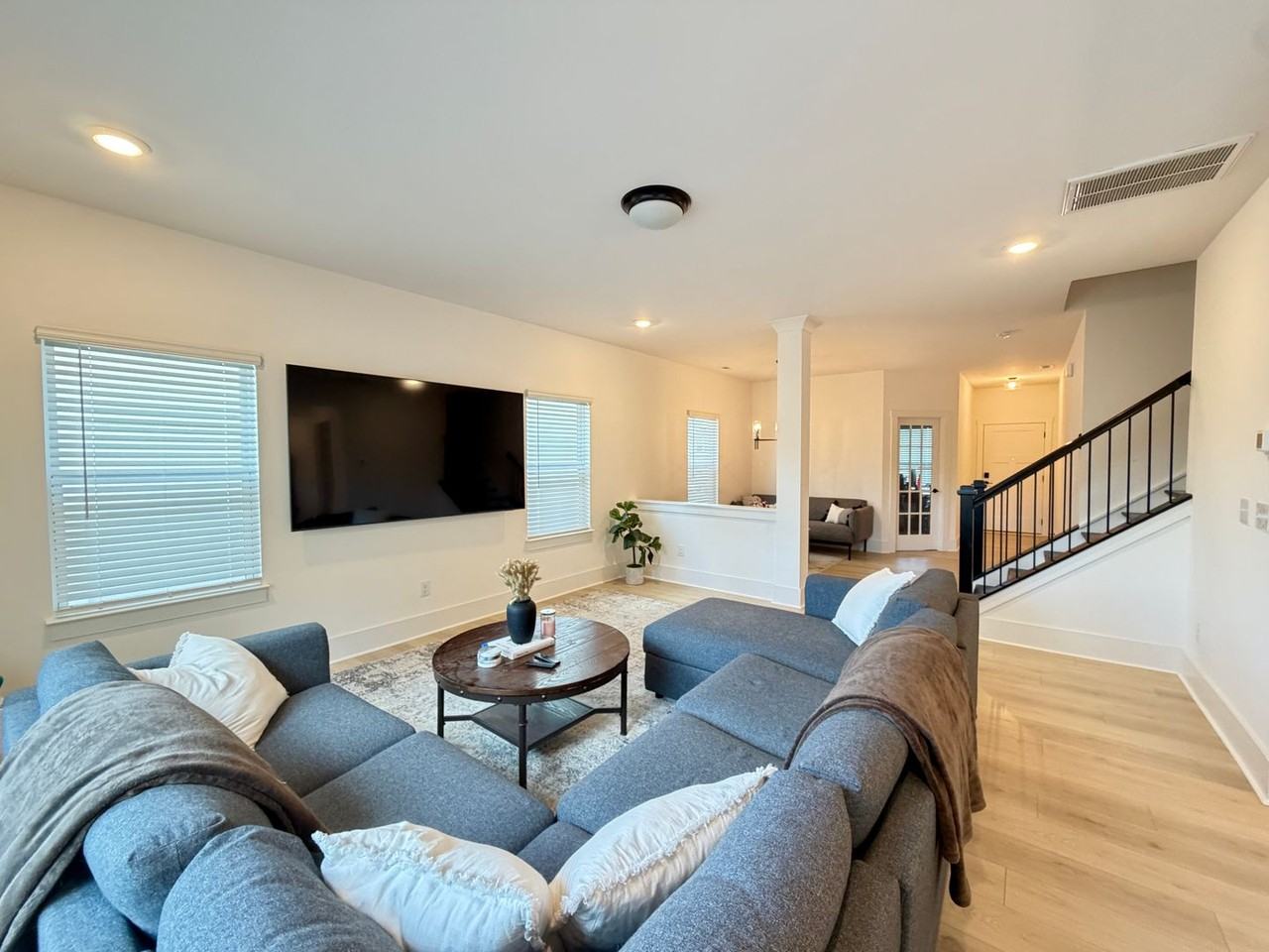 5108 Efird Draw Dr - Photo 3 of 20