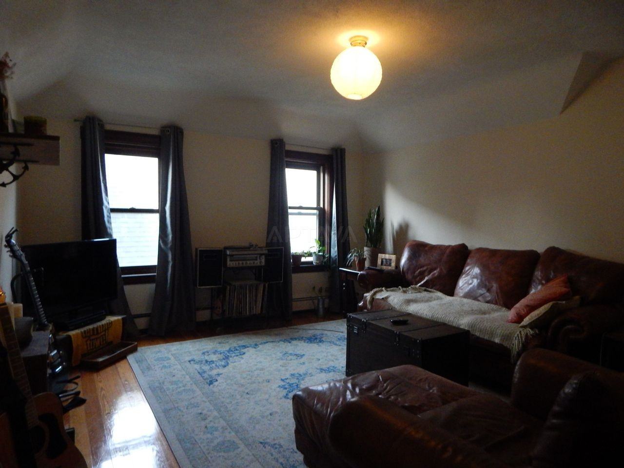 21 Bay State Ave #3DUPE - Photo 2 of 5