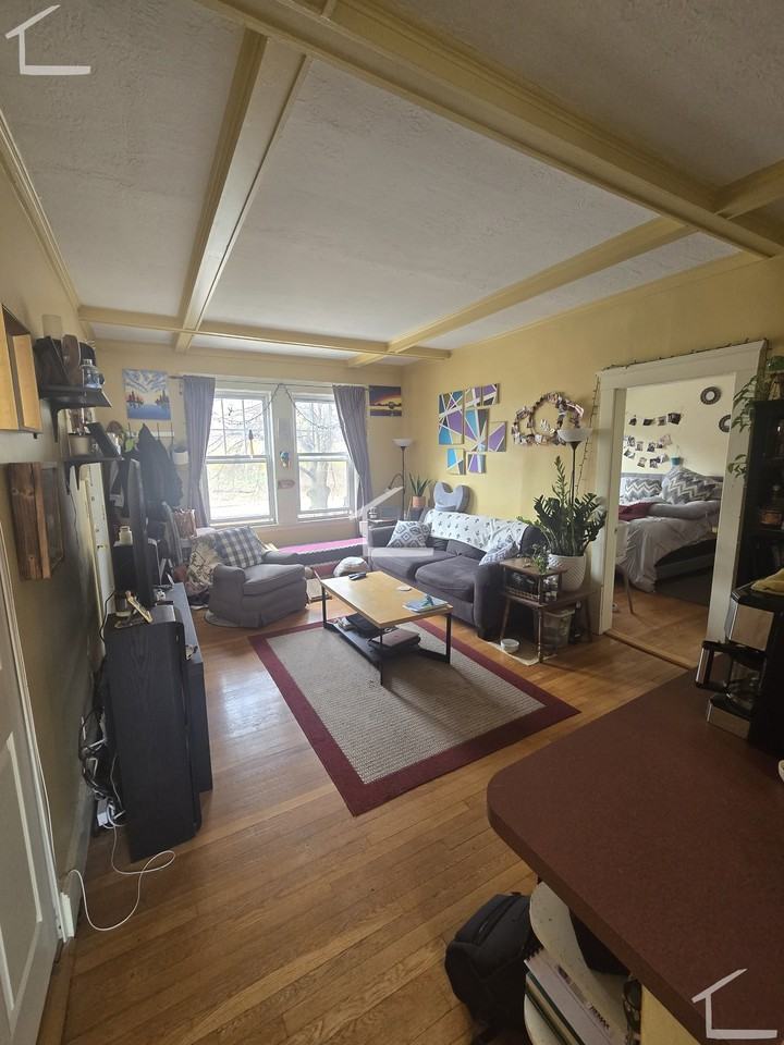 Commonwealth Ave. & Sutherland #5 - Photo 2 of 9